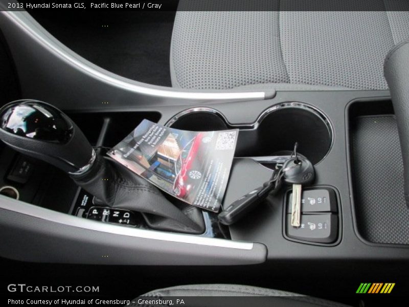 Pacific Blue Pearl / Gray 2013 Hyundai Sonata GLS