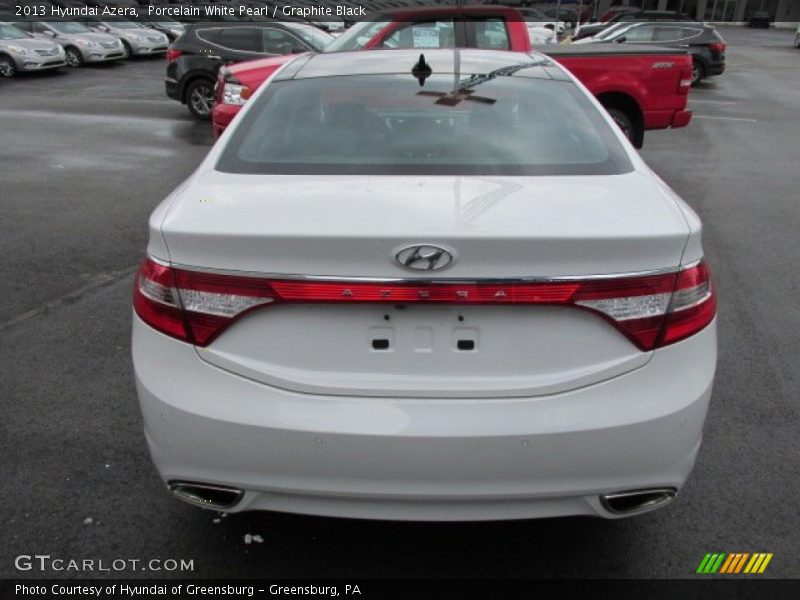 Porcelain White Pearl / Graphite Black 2013 Hyundai Azera