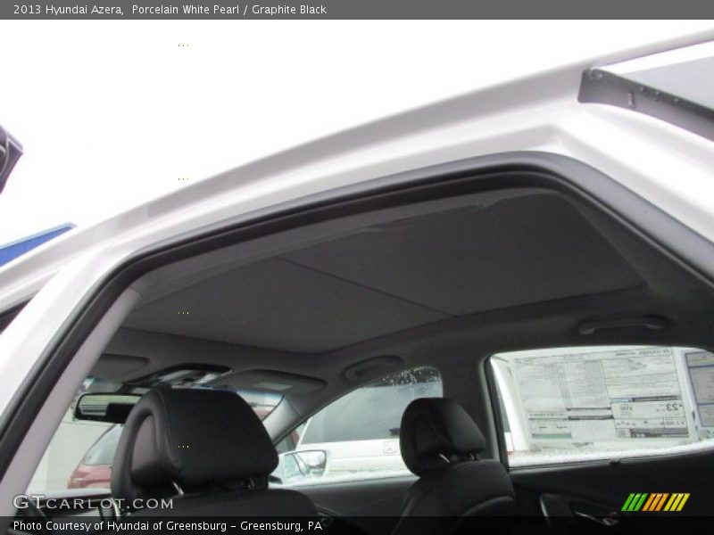 Porcelain White Pearl / Graphite Black 2013 Hyundai Azera