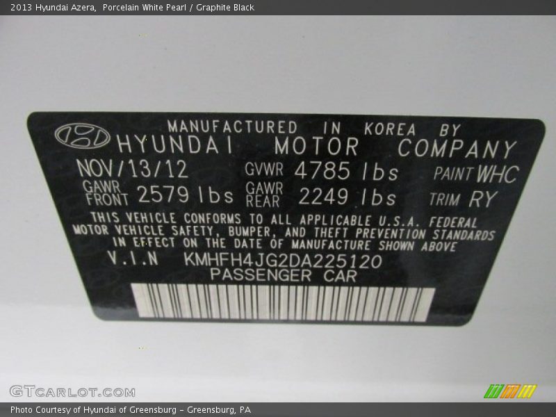 Porcelain White Pearl / Graphite Black 2013 Hyundai Azera