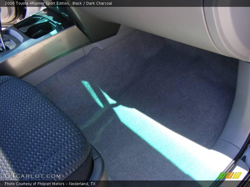 Black / Dark Charcoal 2006 Toyota 4Runner Sport Edition