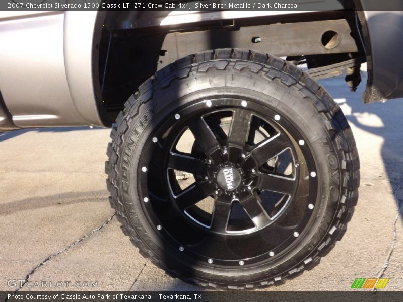 Silver Birch Metallic / Dark Charcoal 2007 Chevrolet Silverado 1500 Classic LT  Z71 Crew Cab 4x4