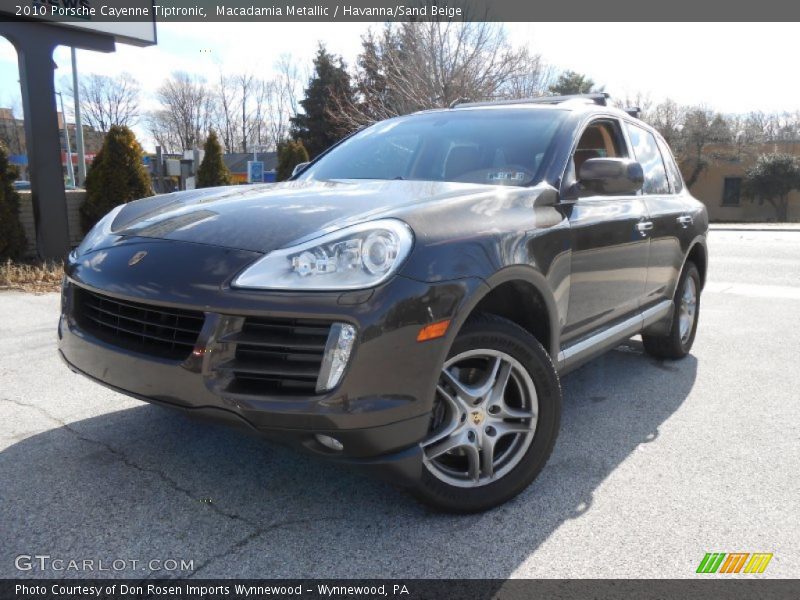 Macadamia Metallic / Havanna/Sand Beige 2010 Porsche Cayenne Tiptronic