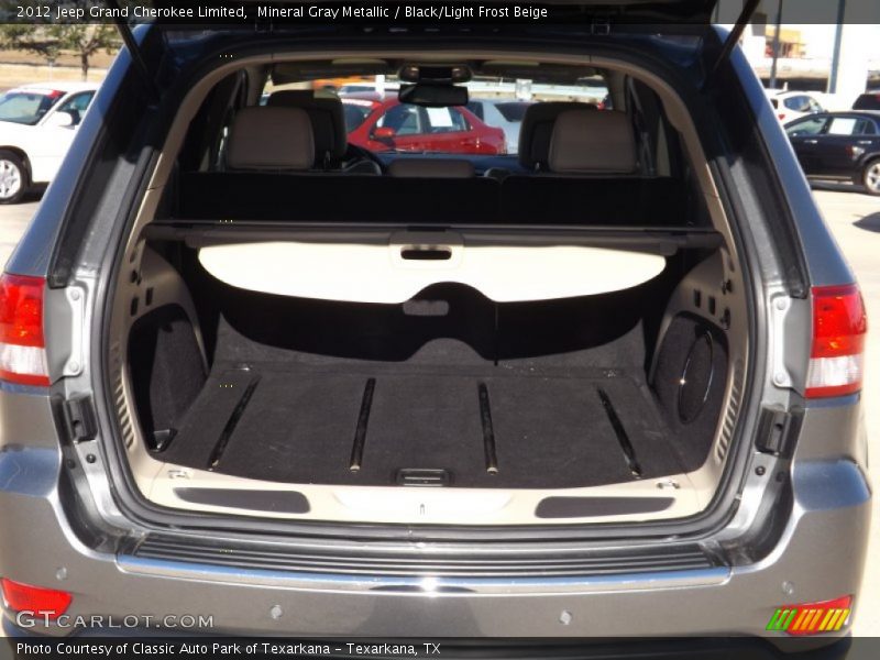  2012 Grand Cherokee Limited Trunk