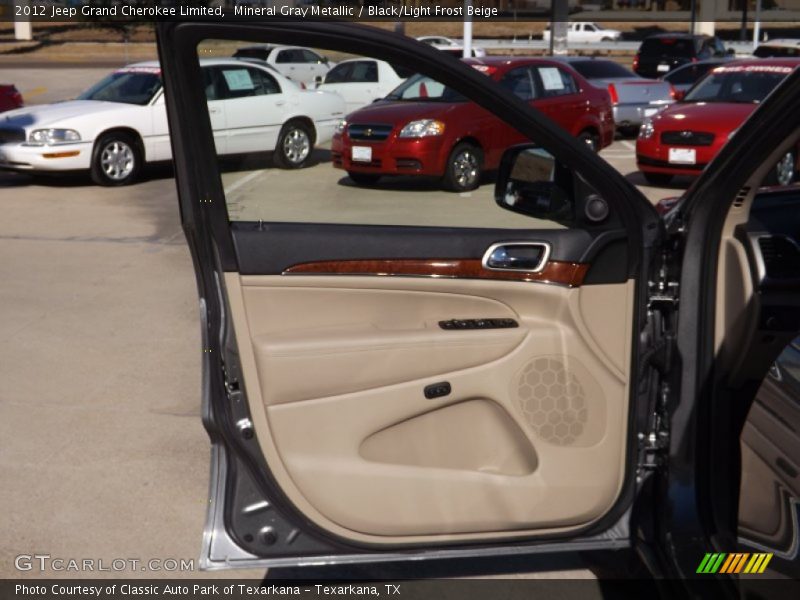 Mineral Gray Metallic / Black/Light Frost Beige 2012 Jeep Grand Cherokee Limited