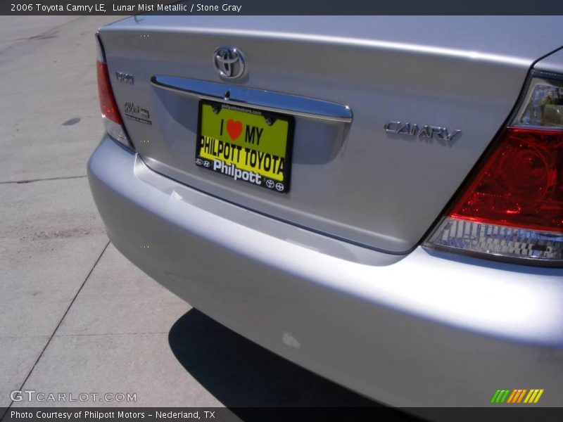 Lunar Mist Metallic / Stone Gray 2006 Toyota Camry LE
