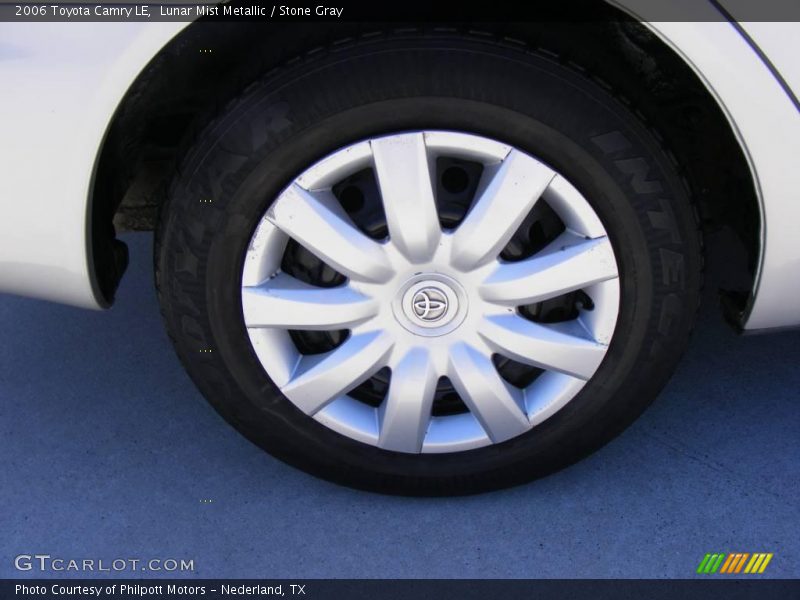Lunar Mist Metallic / Stone Gray 2006 Toyota Camry LE
