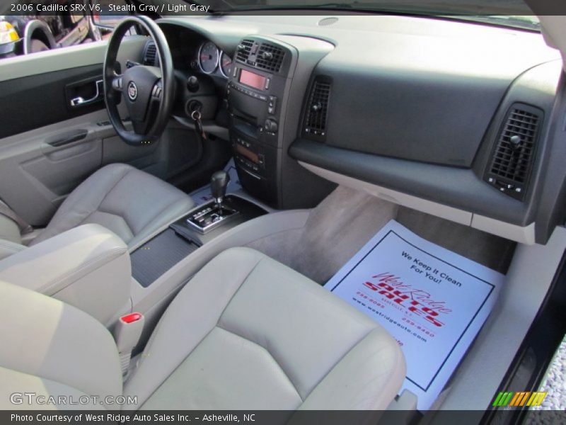 Stealth Gray / Light Gray 2006 Cadillac SRX V6
