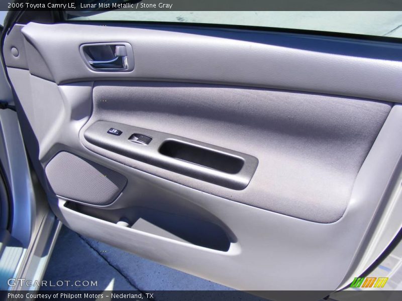 Lunar Mist Metallic / Stone Gray 2006 Toyota Camry LE