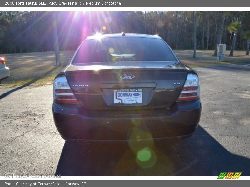 Alloy Grey Metallic / Medium Light Stone 2008 Ford Taurus SEL