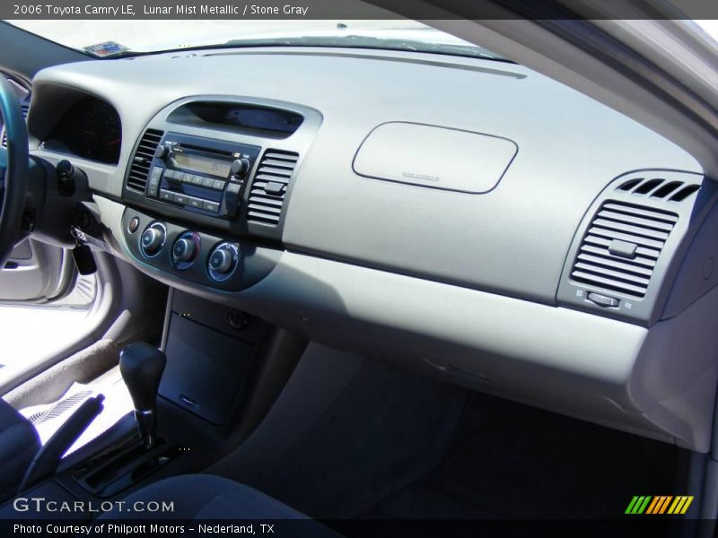 Lunar Mist Metallic / Stone Gray 2006 Toyota Camry LE
