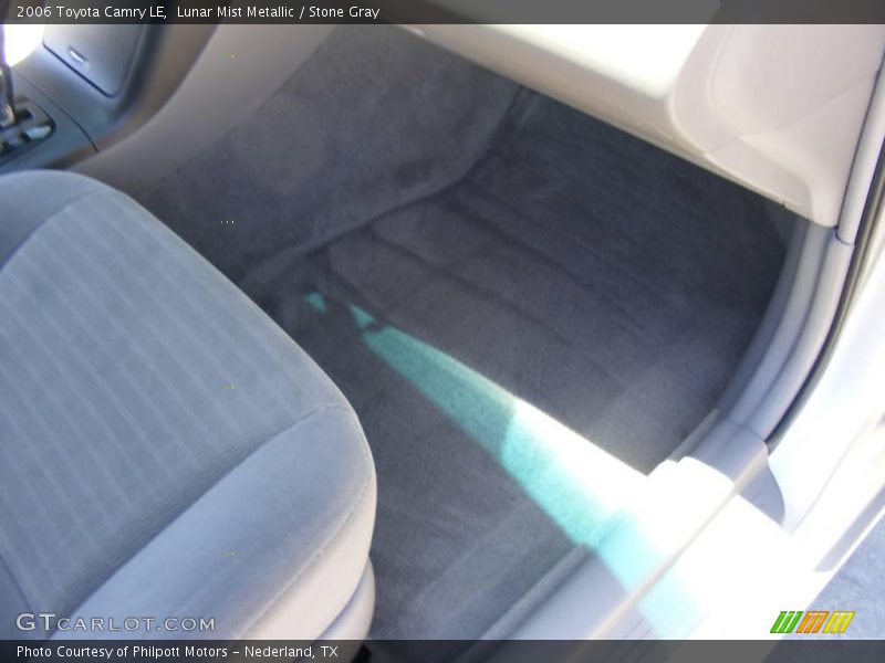 Lunar Mist Metallic / Stone Gray 2006 Toyota Camry LE
