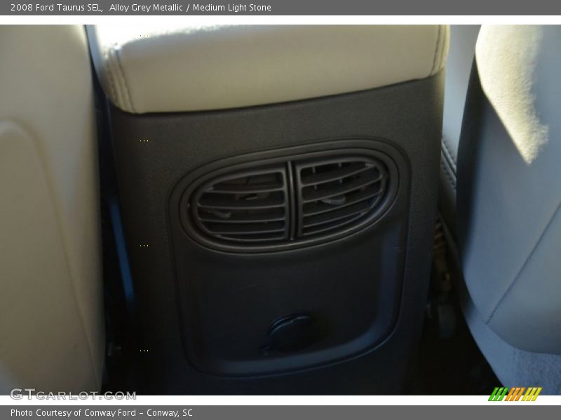 Alloy Grey Metallic / Medium Light Stone 2008 Ford Taurus SEL