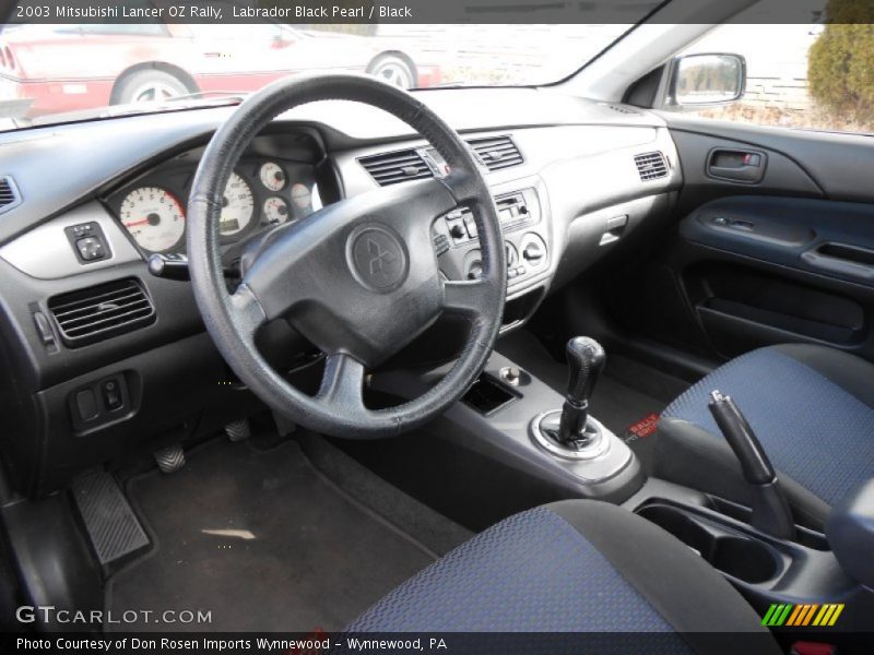 Labrador Black Pearl / Black 2003 Mitsubishi Lancer OZ Rally