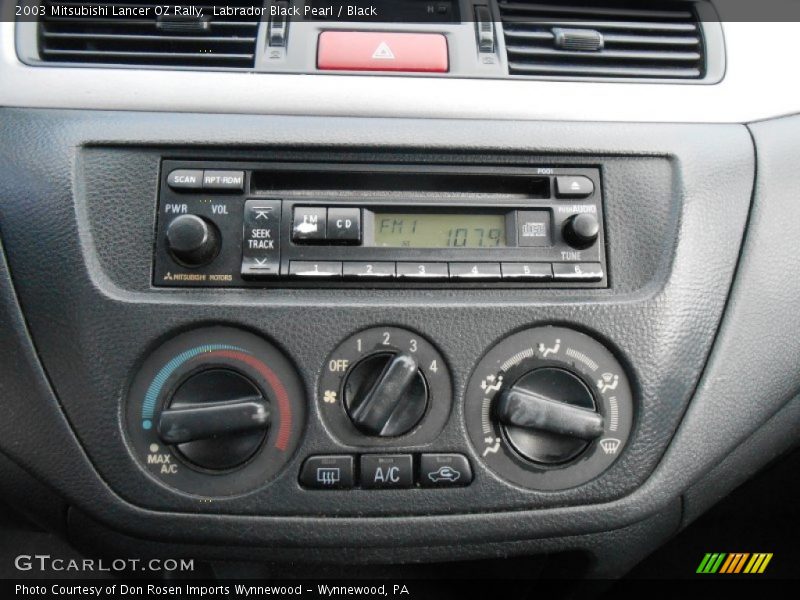 Labrador Black Pearl / Black 2003 Mitsubishi Lancer OZ Rally