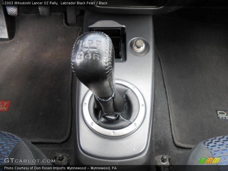 Labrador Black Pearl / Black 2003 Mitsubishi Lancer OZ Rally