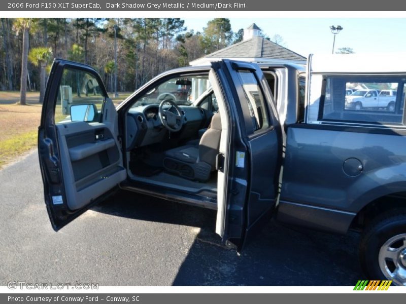 Dark Shadow Grey Metallic / Medium/Dark Flint 2006 Ford F150 XLT SuperCab