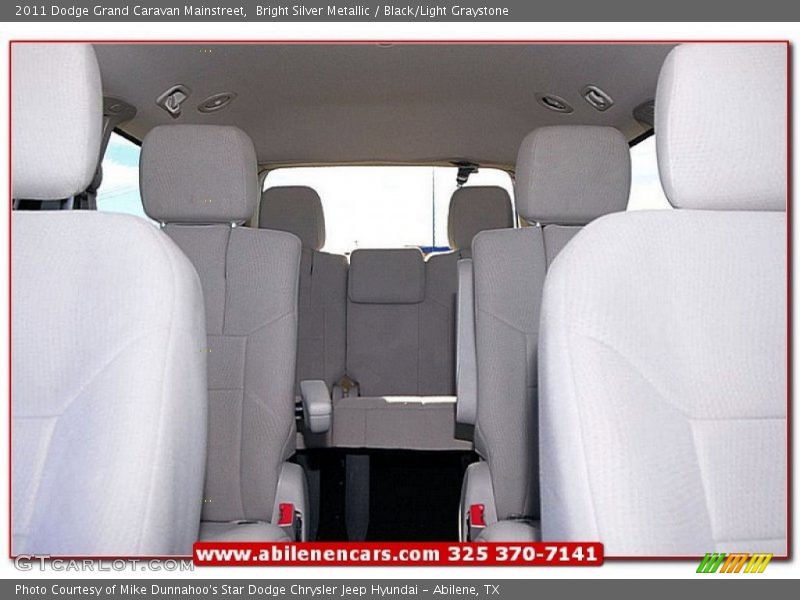 Bright Silver Metallic / Black/Light Graystone 2011 Dodge Grand Caravan Mainstreet