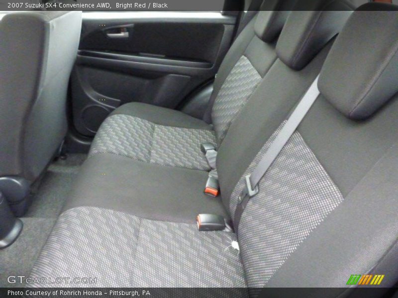 Bright Red / Black 2007 Suzuki SX4 Convenience AWD