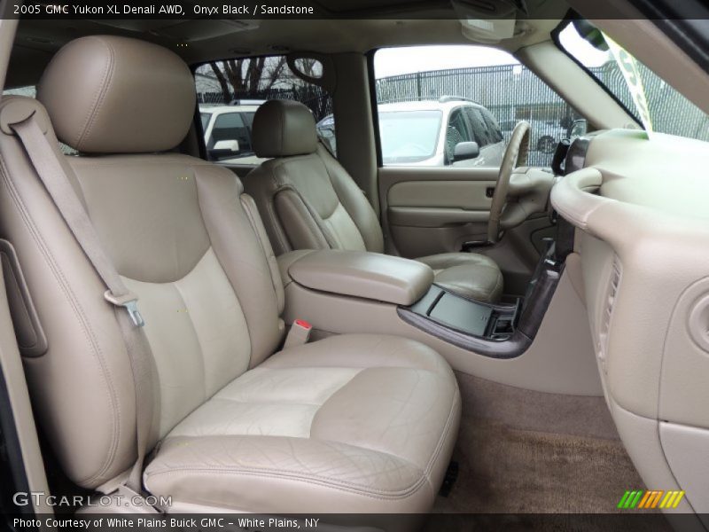 Onyx Black / Sandstone 2005 GMC Yukon XL Denali AWD