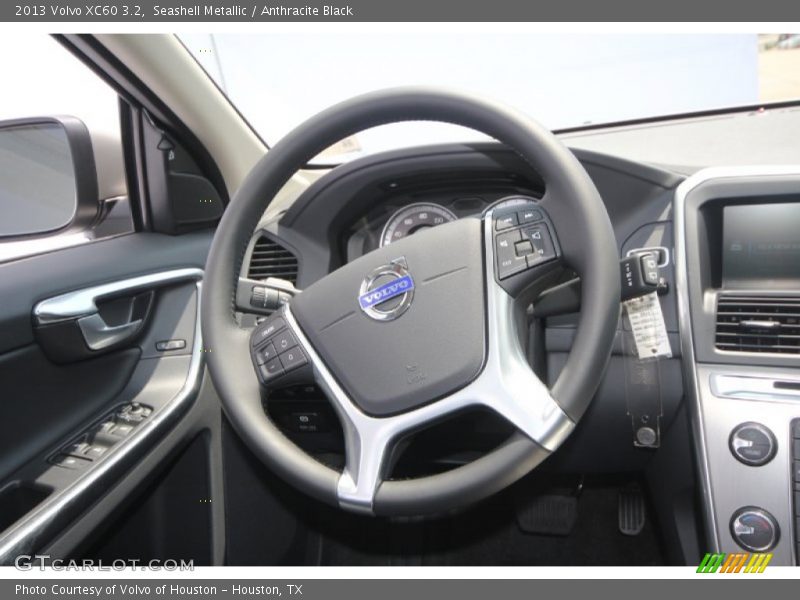 Seashell Metallic / Anthracite Black 2013 Volvo XC60 3.2
