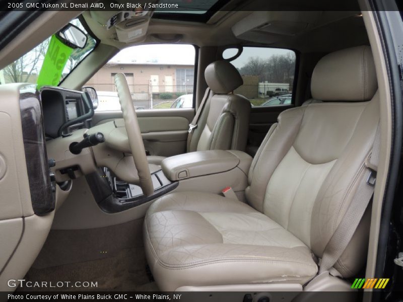 Onyx Black / Sandstone 2005 GMC Yukon XL Denali AWD