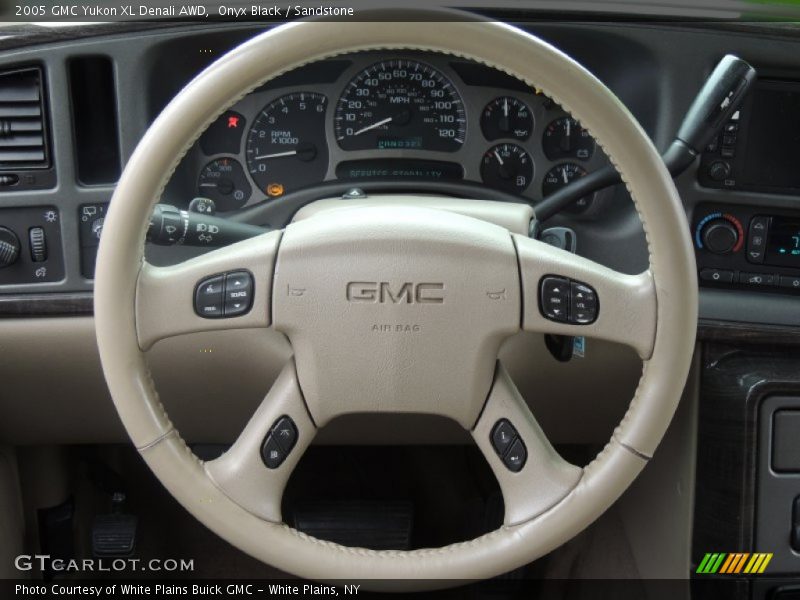 Onyx Black / Sandstone 2005 GMC Yukon XL Denali AWD