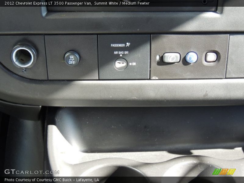 Controls of 2012 Express LT 3500 Passenger Van