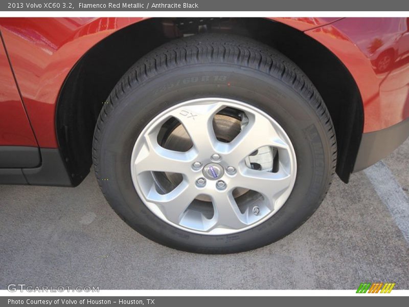 Flamenco Red Metallic / Anthracite Black 2013 Volvo XC60 3.2