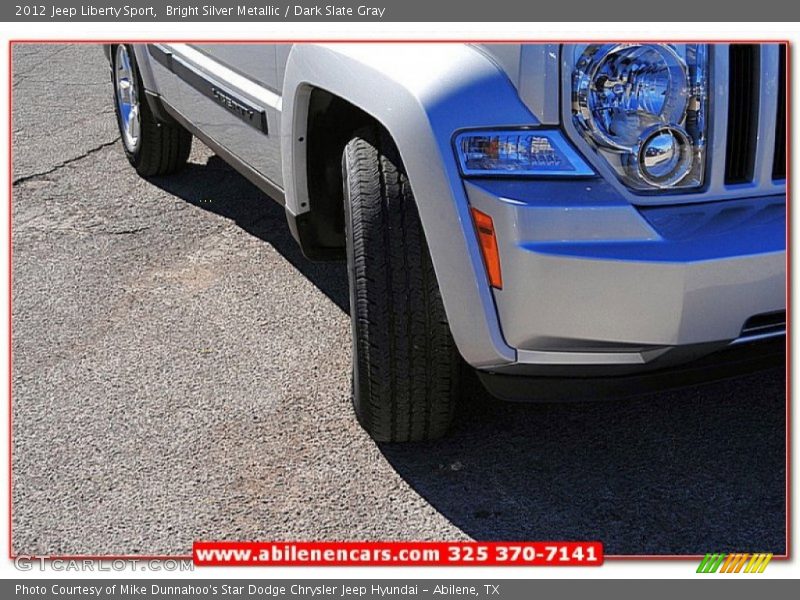 Bright Silver Metallic / Dark Slate Gray 2012 Jeep Liberty Sport