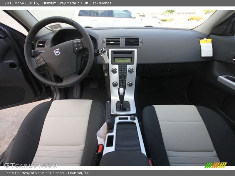 Titanium Grey Metallic / Off Black/Blonde 2013 Volvo C30 T5