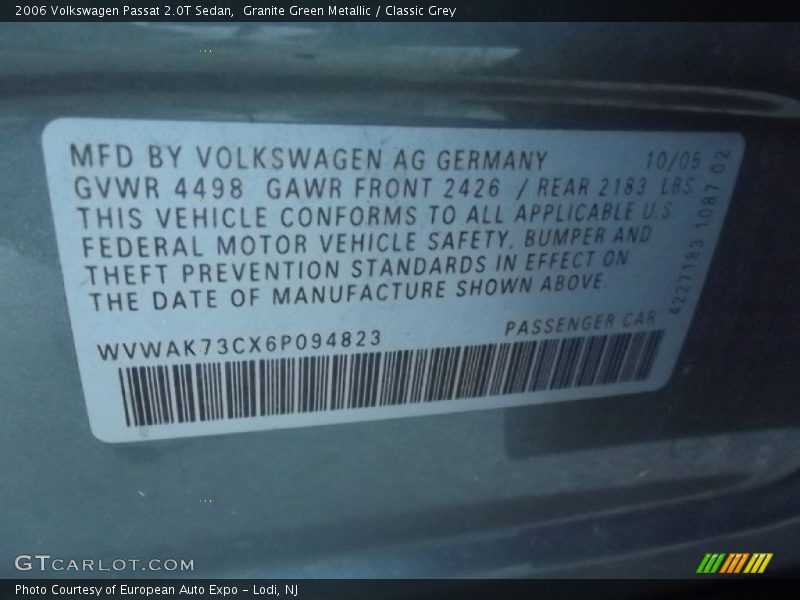 Granite Green Metallic / Classic Grey 2006 Volkswagen Passat 2.0T Sedan