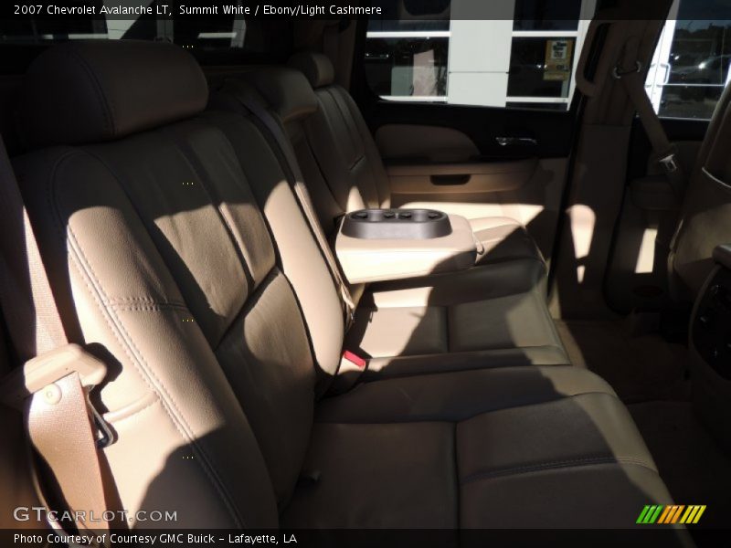 Summit White / Ebony/Light Cashmere 2007 Chevrolet Avalanche LT