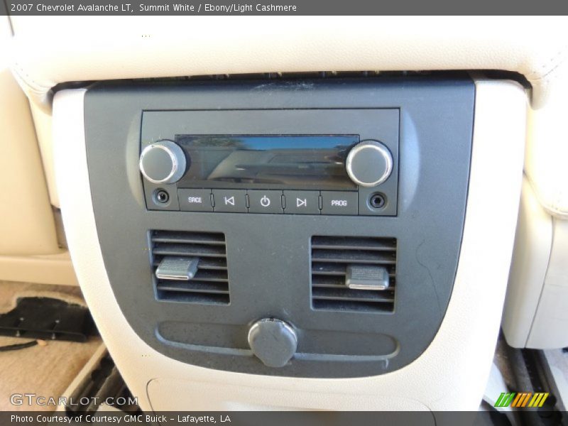 Summit White / Ebony/Light Cashmere 2007 Chevrolet Avalanche LT