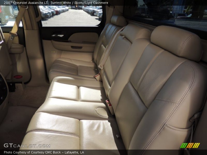 Summit White / Ebony/Light Cashmere 2007 Chevrolet Avalanche LT