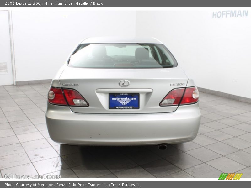 Millennium Silver Metallic / Black 2002 Lexus ES 300