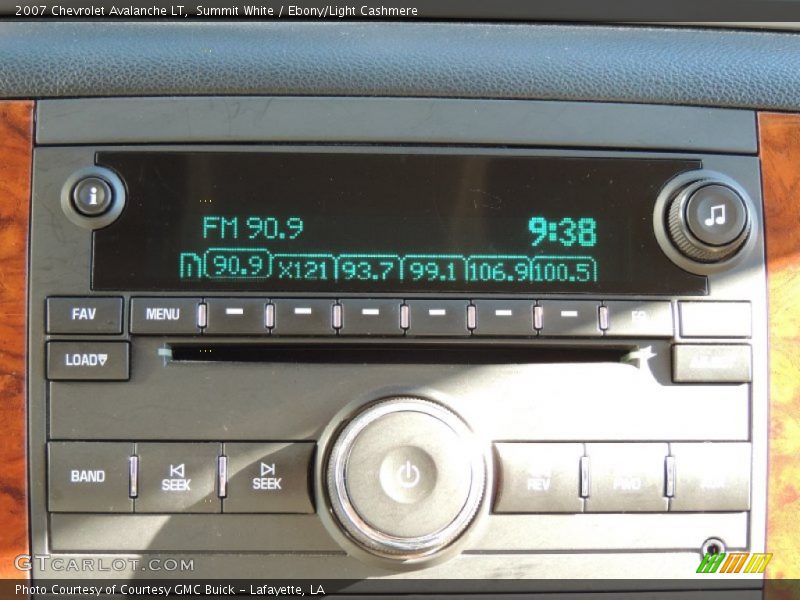Summit White / Ebony/Light Cashmere 2007 Chevrolet Avalanche LT