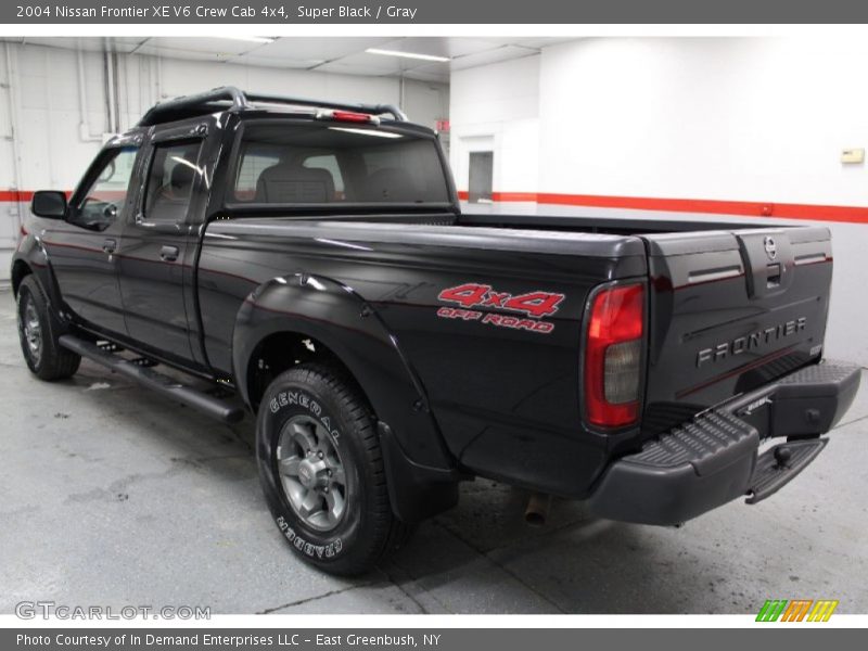 Super Black / Gray 2004 Nissan Frontier XE V6 Crew Cab 4x4