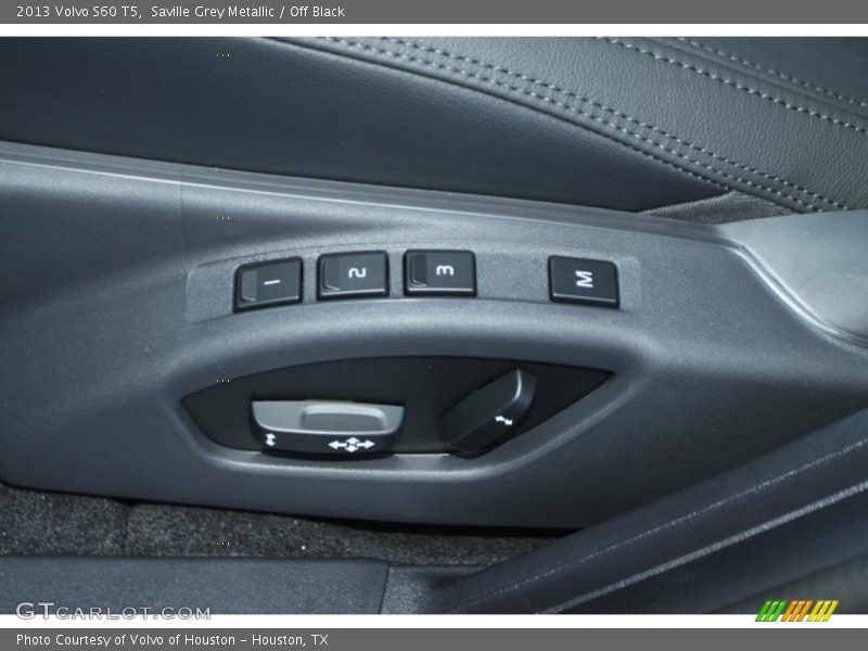 Saville Grey Metallic / Off Black 2013 Volvo S60 T5