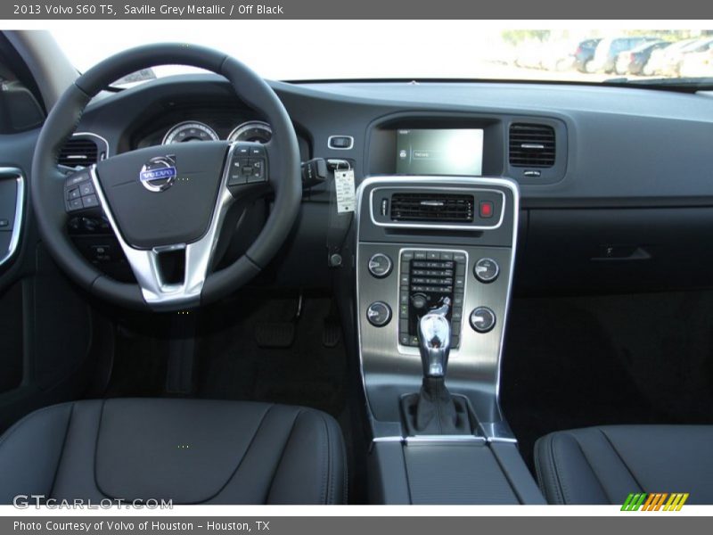 Saville Grey Metallic / Off Black 2013 Volvo S60 T5