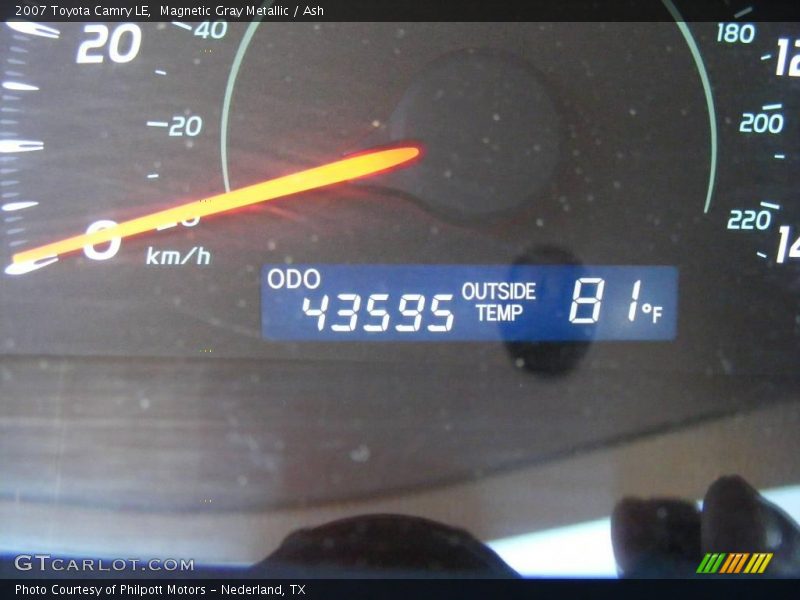 Magnetic Gray Metallic / Ash 2007 Toyota Camry LE
