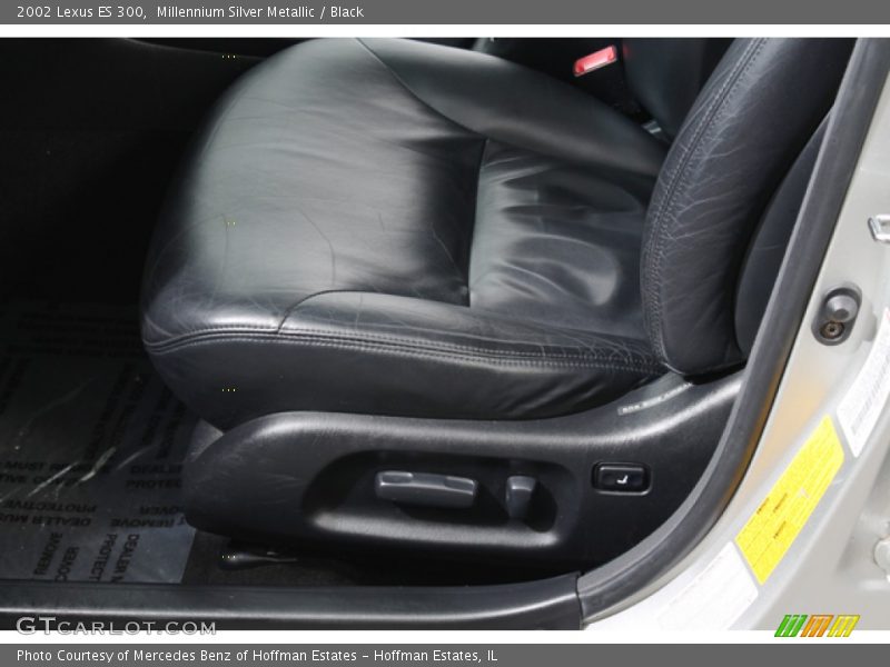 Millennium Silver Metallic / Black 2002 Lexus ES 300