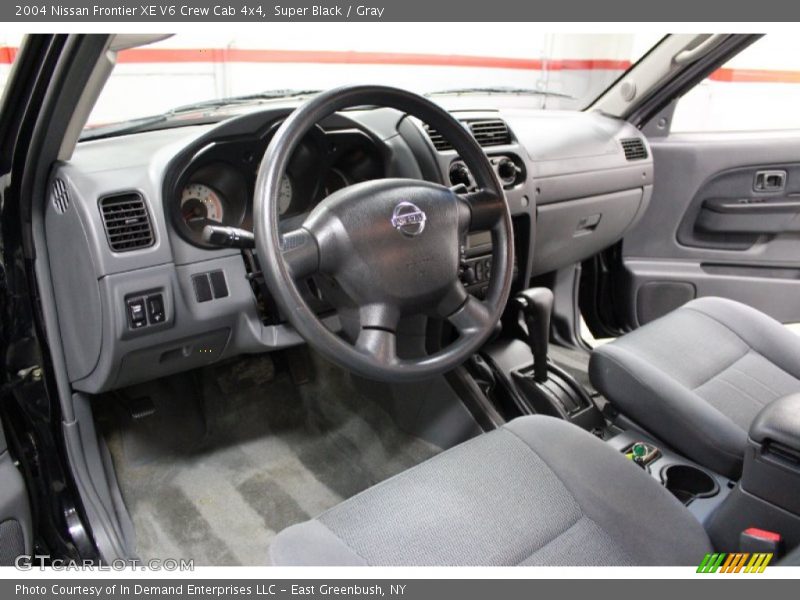 Gray Interior - 2004 Frontier XE V6 Crew Cab 4x4 