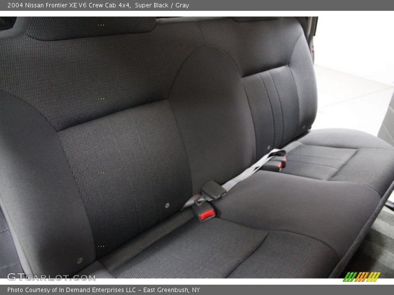 Super Black / Gray 2004 Nissan Frontier XE V6 Crew Cab 4x4