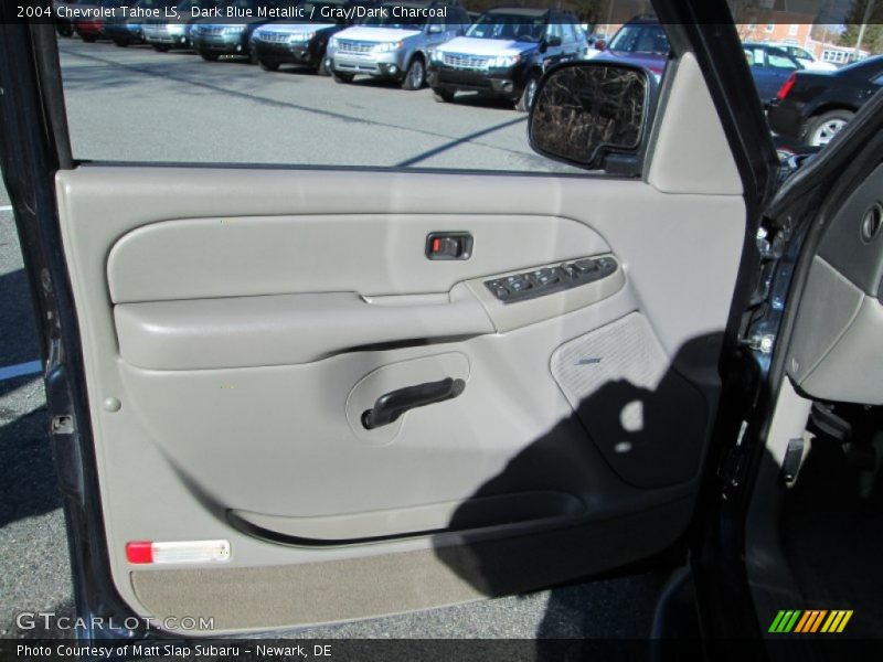 Dark Blue Metallic / Gray/Dark Charcoal 2004 Chevrolet Tahoe LS