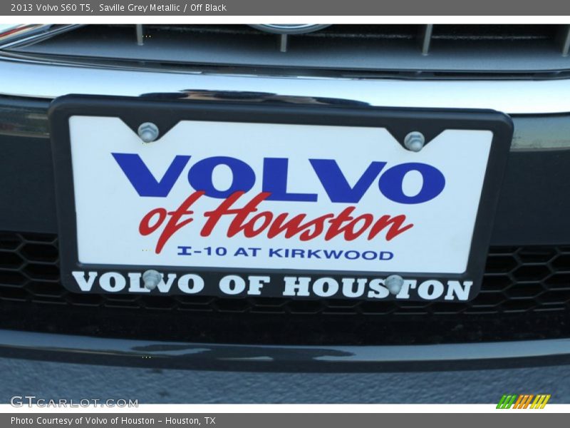 Saville Grey Metallic / Off Black 2013 Volvo S60 T5