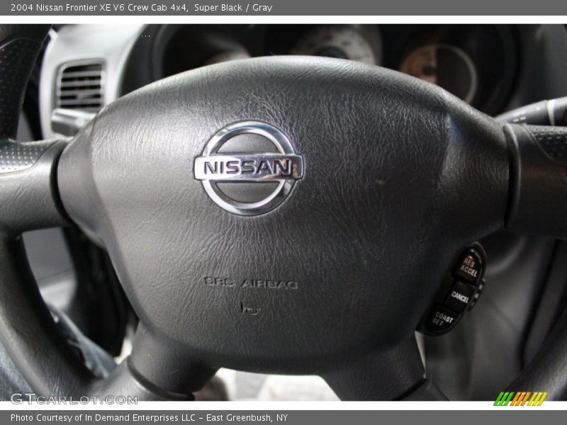 Super Black / Gray 2004 Nissan Frontier XE V6 Crew Cab 4x4