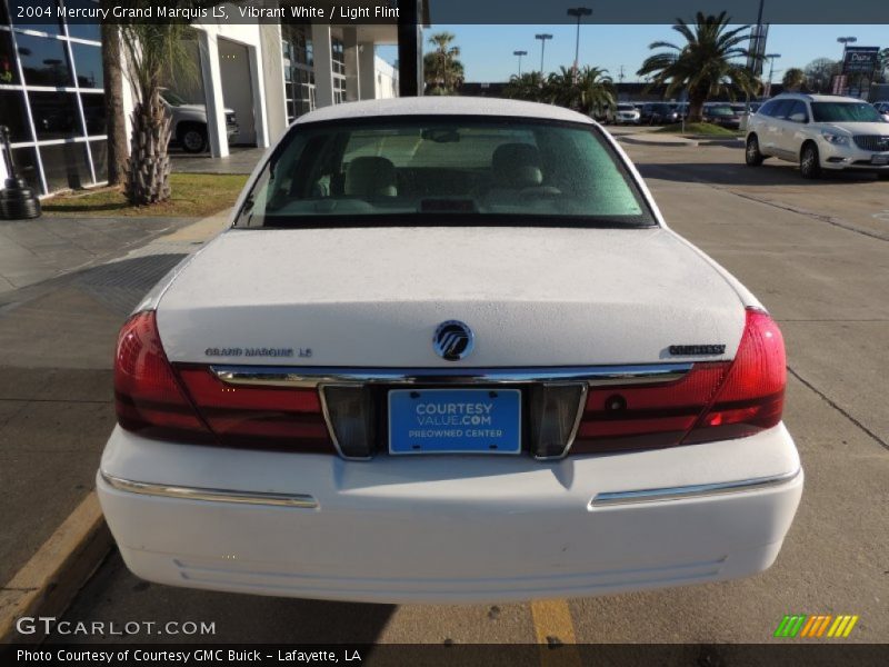 Vibrant White / Light Flint 2004 Mercury Grand Marquis LS