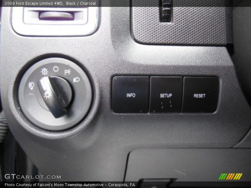 Black / Charcoal 2009 Ford Escape Limited 4WD