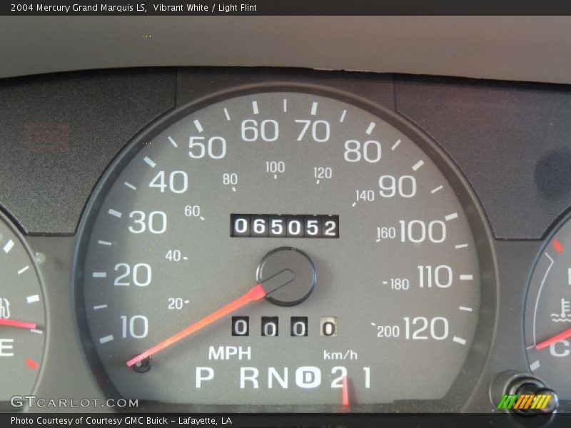 Vibrant White / Light Flint 2004 Mercury Grand Marquis LS